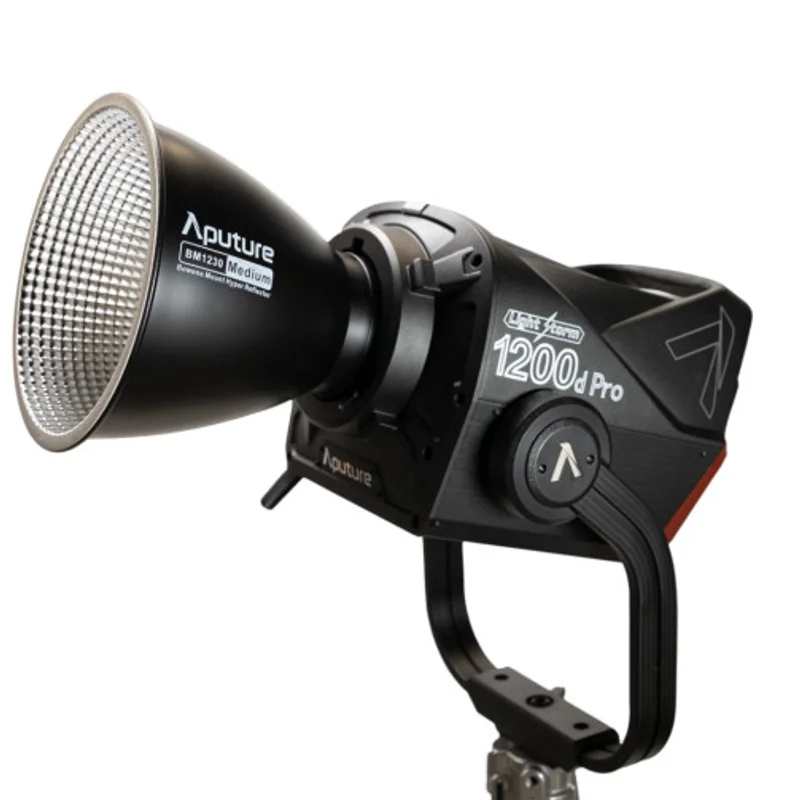 APUTURE 1200D Pro
